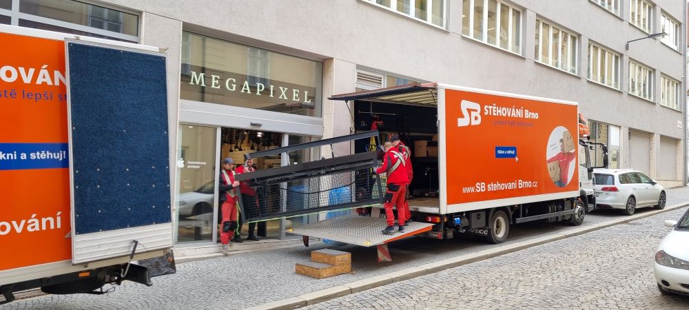 Stěhování prodejny MEGAPIXEL Brno