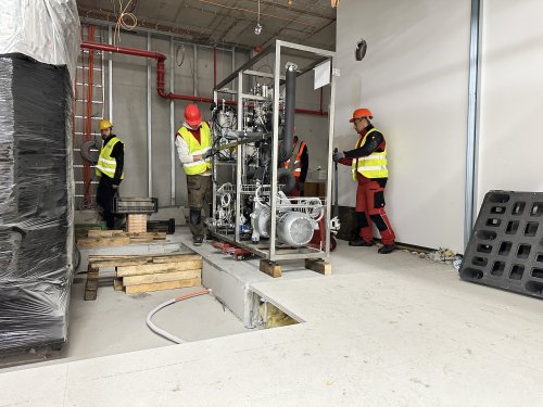 instalace 500 kg generátoru k autoklávu