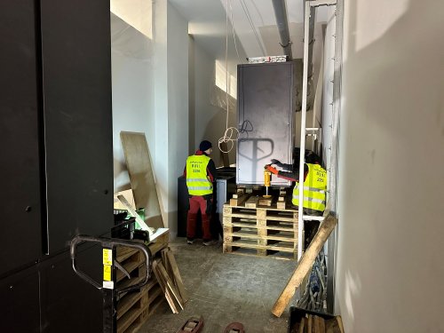 stěhování 1,5 tunových klimatizací 