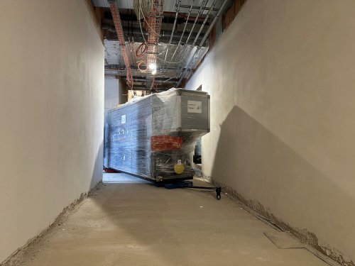 transport jednotky stavbou