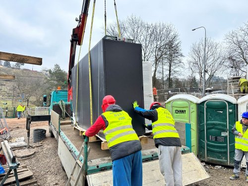 nakládka klimatizačních jednotek 1,5 tuny