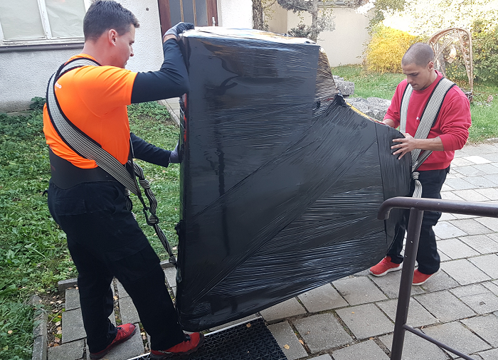 Stěhování 300 kg klavíru Brno venkov